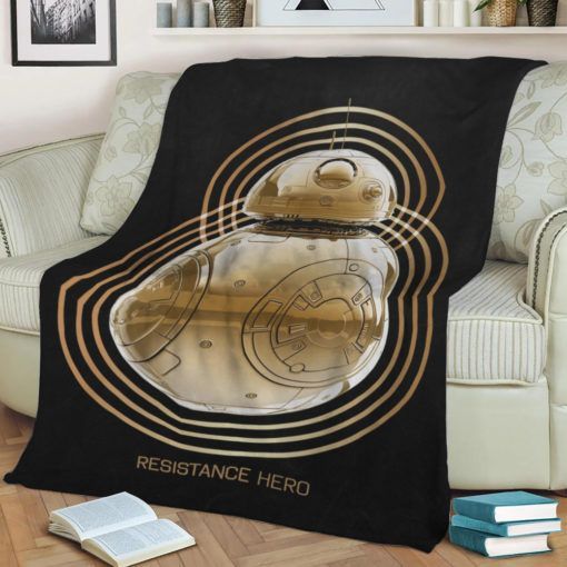 RESISTANCE HERO DROID FLEECE BLANKET GIFT FOR FAN RESISTANCE HERO DROID FLEECE BLANKET GIFT FOR FAN
