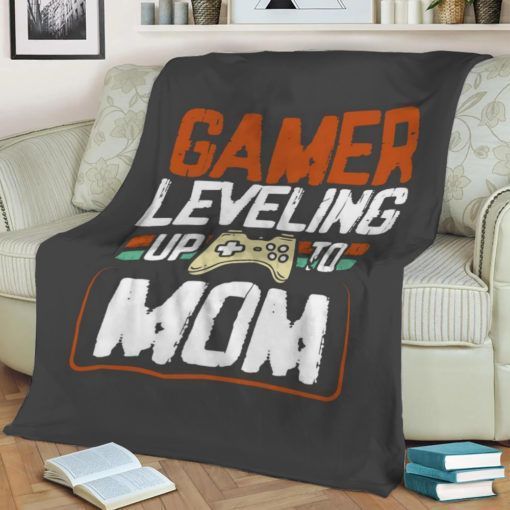 GAMER LEVELING TO MOM BEST SELLER FLEECE BLANKET GIFT FOR FAN GAMER LEVELING TO MOM BEST SELLER FLEECE BLANKET GIFT FOR FAN