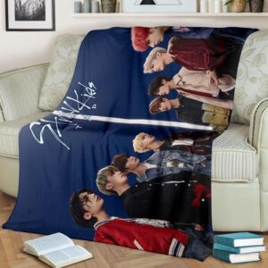STRAY KIDS FLEECE BLANKET GIFT FOR FAN
