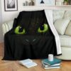 TOOTHLESS FACE NIGHT FURY FLEECE BLANKET GIFT FOR FAN