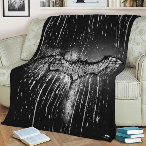 CARVED BATMAN LOGO FLEECE BLANKET GIFT FOR FAN CARVED BATMAN LOGO FLEECE BLANKET GIFT FOR FAN