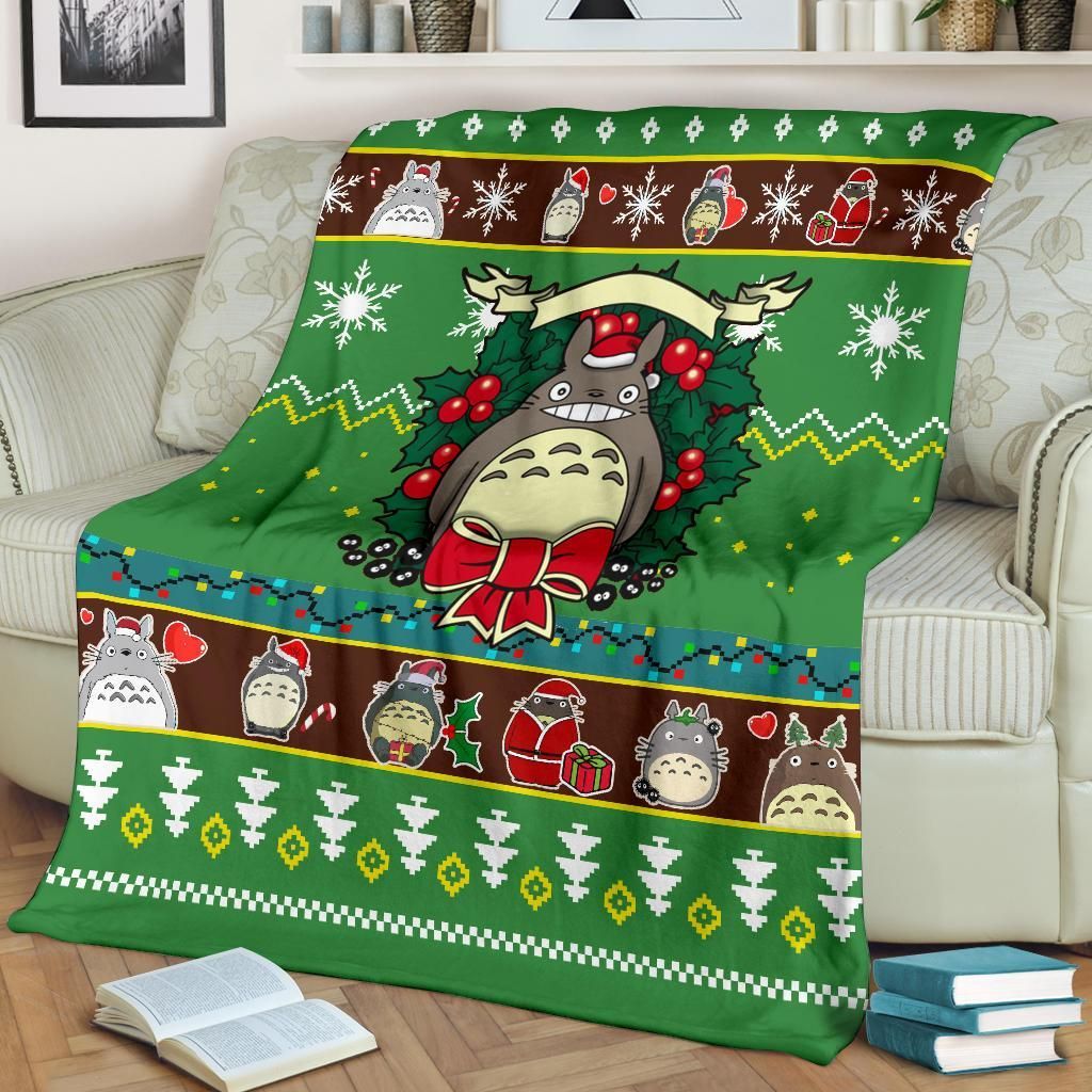 TOTORO GREEN CHRISTMAS FLEECE BLANKET GIFT FOR FAN TOTORO GREEN CHRISTMAS FLEECE BLANKET GIFT FOR FAN