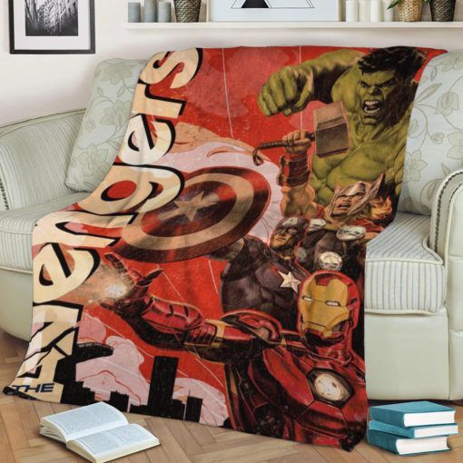 RETRO AVENGERS MARVEL FLEECE BLANKET GIFT FOR FAN RETRO AVENGERS MARVEL FLEECE BLANKET GIFT FOR FAN