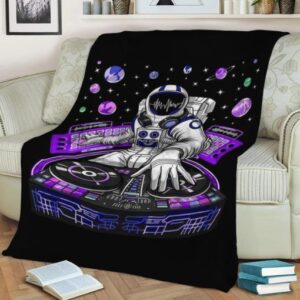 ASTRONAUT TECHNO MUSIC DJ FLEECE BLANKET GIFT FOR FAN