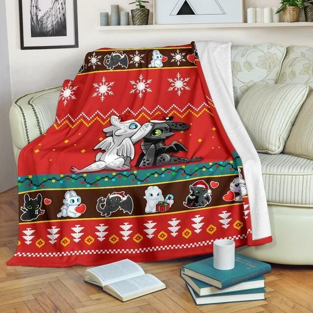 TOOTHLESS LIGHT FURY CHRISTMAS FLEECE BLANKET GIFT FOR FAN TOOTHLESS LIGHT FURY CHRISTMAS FLEECE BLANKET GIFT FOR FAN
