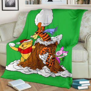WINNIE THE POOH GREEN FLEECE BLANKET GIFT FOR FAN