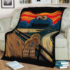 THE COOKIE MONSTER SPREADS THE PANIC IN MUNCH?S FLEECE BLANKET GIFT FOR FAN
