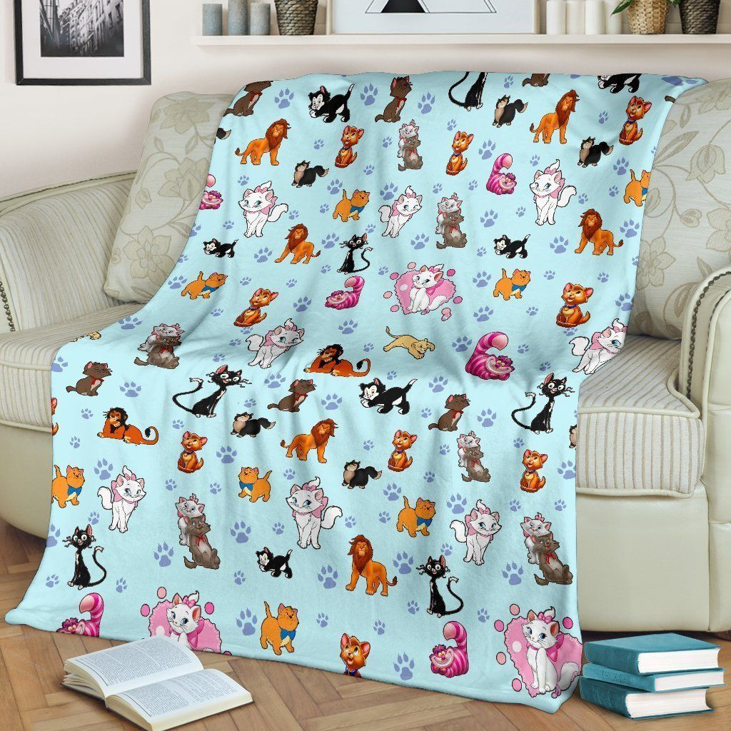 CUTE DISNEY CATS FLEECE BLANKET GIFT FOR FAN CUTE DISNEY CATS FLEECE BLANKET GIFT FOR FAN