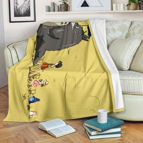 MY NEIGHBOURS TOTORO BESTSELLER FLEECE BLANKET GIFT FOR FAN MY NEIGHBOURS TOTORO BESTSELLER FLEECE BLANKET GIFT FOR FAN