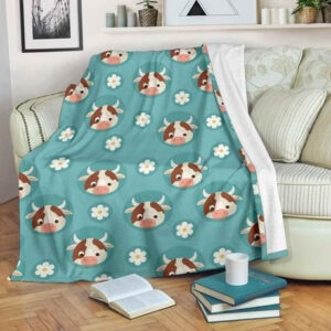 CUTE COW AND DAISY FLOWER BEST SELLER FLEECE BLANKET GIFT FOR FAN