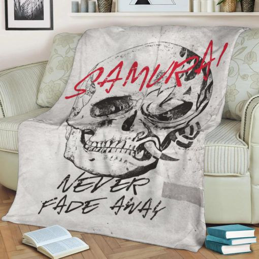 NEVER FADE AWAY FLEECE BLANKET GIFT FOR FAN NEVER FADE AWAY FLEECE BLANKET GIFT FOR FAN