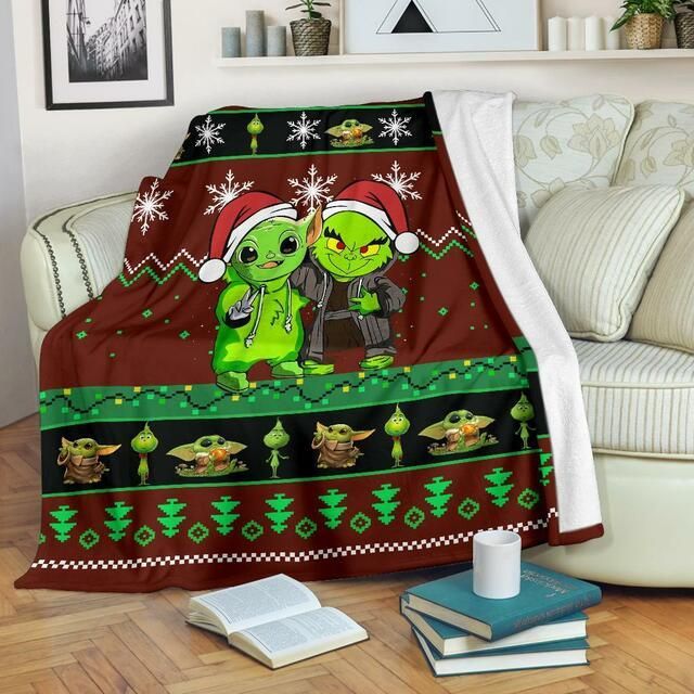 GRINCH AND BABY YODA CHRISTMAS FLEECE BLANKET GIFT FOR FAN GRINCH AND BABY YODA CHRISTMAS FLEECE BLANKET GIFT FOR FAN