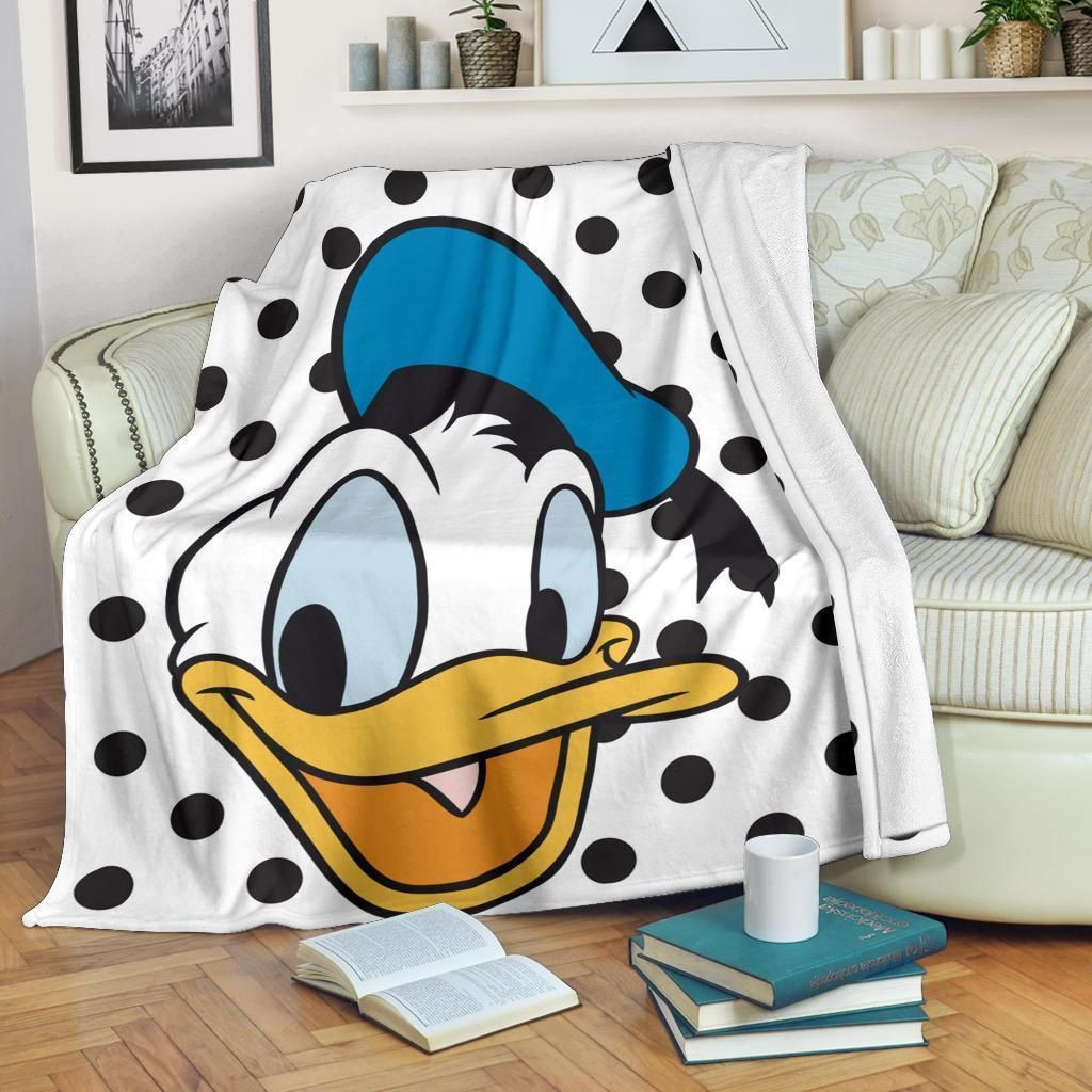 DONALD DUCK DISNEY POLKA DOTS FLEECE BLANKET GIFT FOR FAN DONALD DUCK DISNEY POLKA DOTS FLEECE BLANKET GIFT FOR FAN