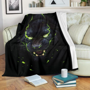 GRAPHIC BLACK PANTHER FLEECE BLANKET GIFT FOR FAN