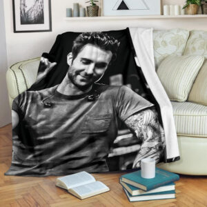 ADAM LEVINE SINGER MAROON 5 FLEECE BLANKET GIFT FOR FAN