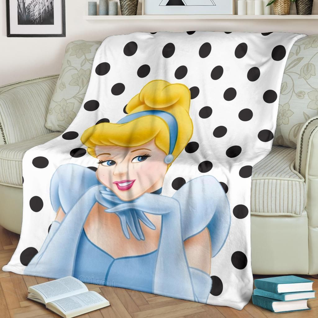 DISNEY PRINCESS CINDERELLA BEST SELLER FLEECE BLANKET GIFT FOR FAN DISNEY PRINCESS CINDERELLA BEST SELLER FLEECE BLANKET GIFT FOR FAN