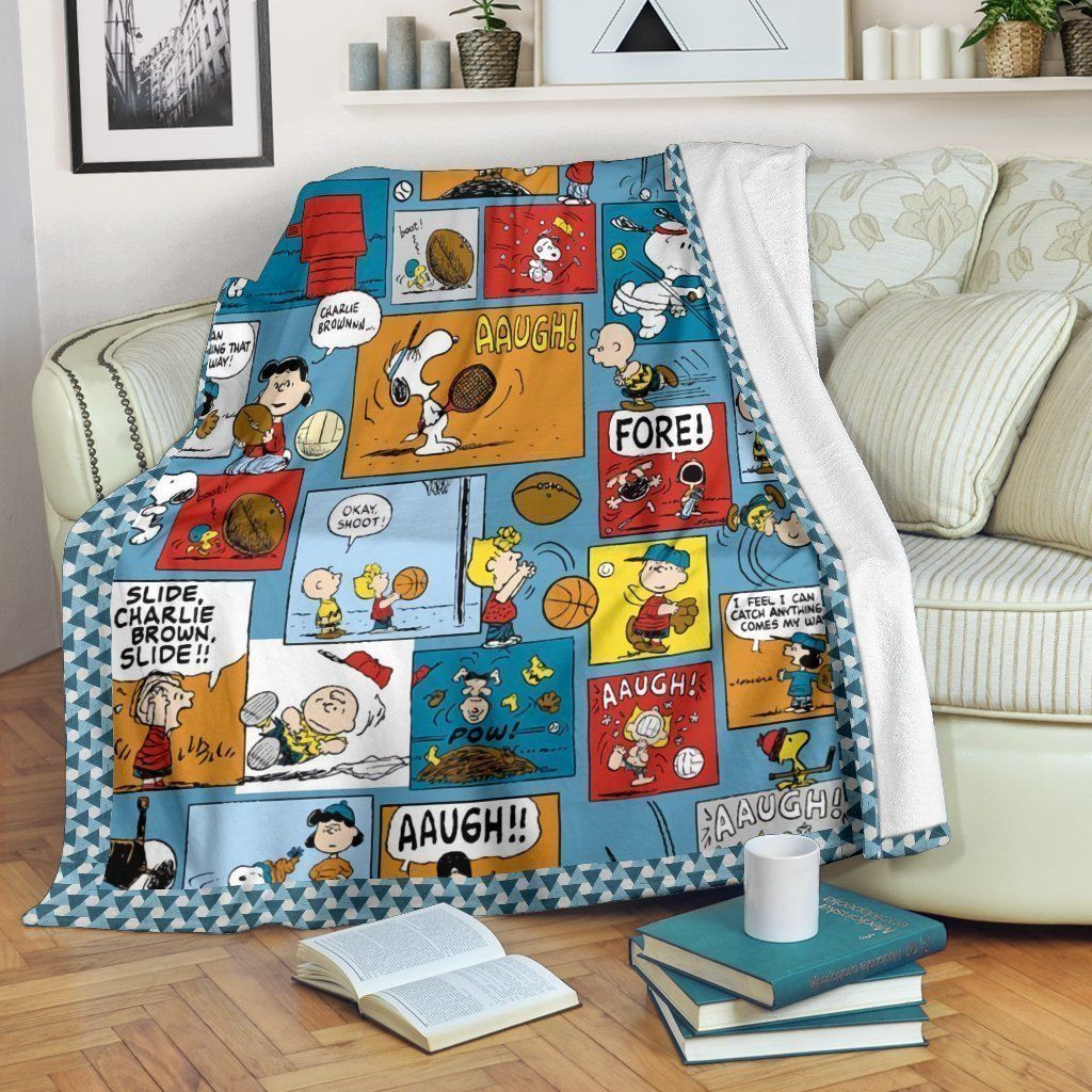 CUTE FRIENDS AND SNOOPY FLEECE BLANKET GIFT FOR FAN CUTE FRIENDS AND SNOOPY FLEECE BLANKET GIFT FOR FAN
