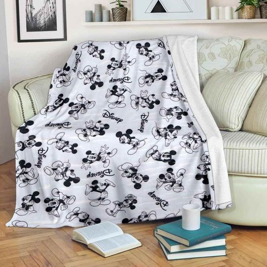 MICKEY MOUSE DISNEY BEST SELLER FLEECE BLANKET GIFT FOR FAN MICKEY MOUSE DISNEY BEST SELLER FLEECE BLANKET GIFT FOR FAN