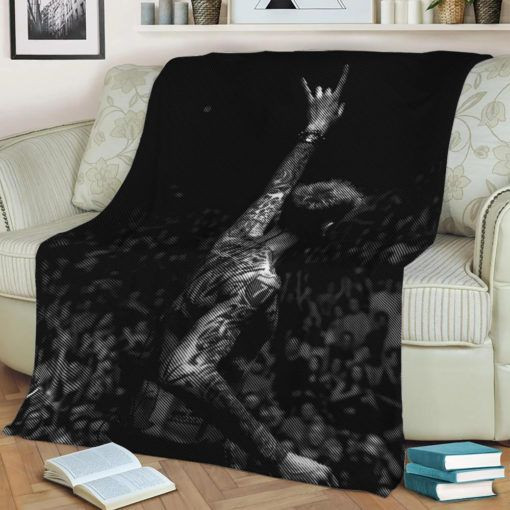 GUN KELLY BEST SELLER FLEECE BLANKET GIFT FOR FAN GUN KELLY BEST SELLER FLEECE BLANKET GIFT FOR FAN