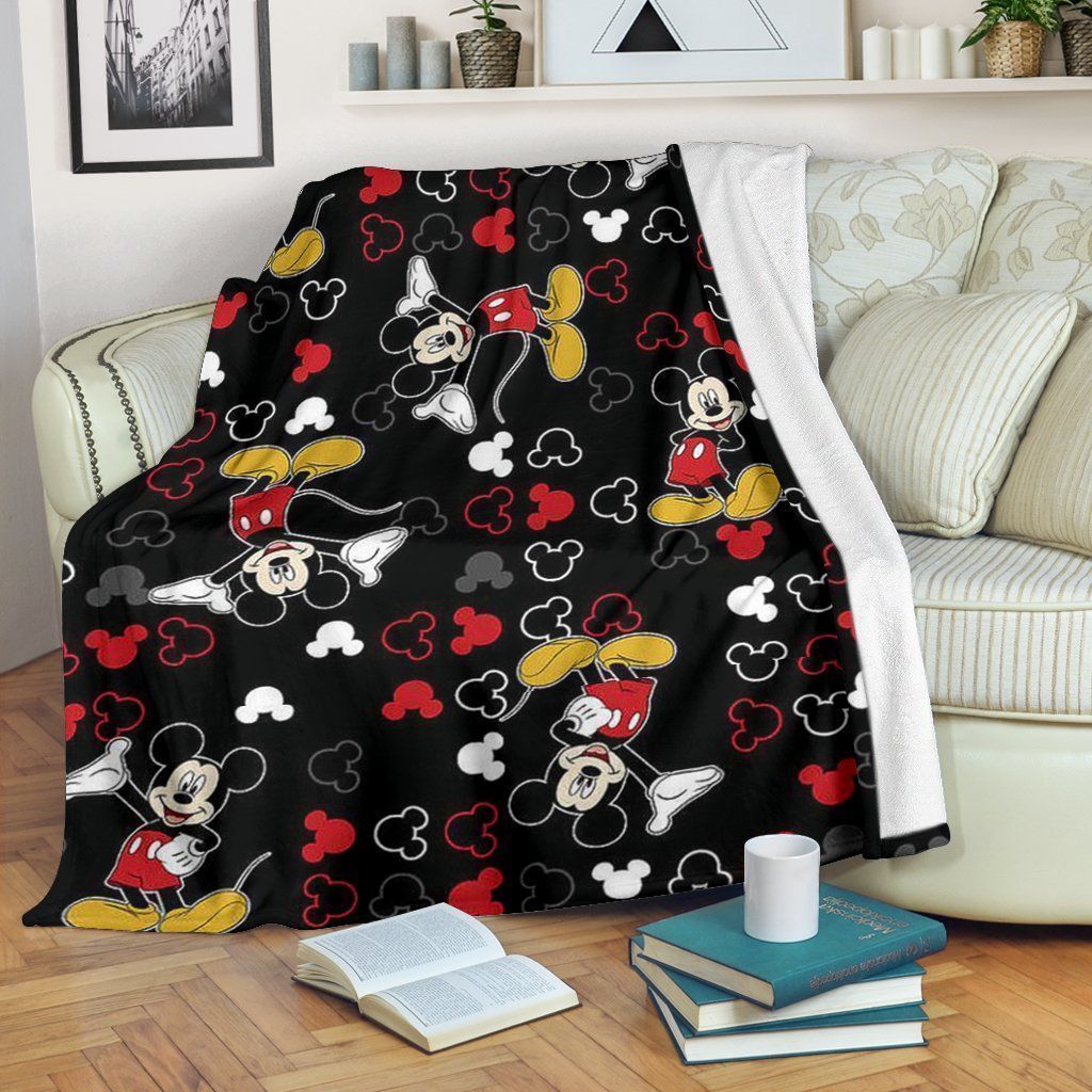 PATTERN MICKEY MOUSE DISNEY FLEECE BLANKET GIFT FOR FAN PATTERN MICKEY MOUSE DISNEY FLEECE BLANKET GIFT FOR FAN