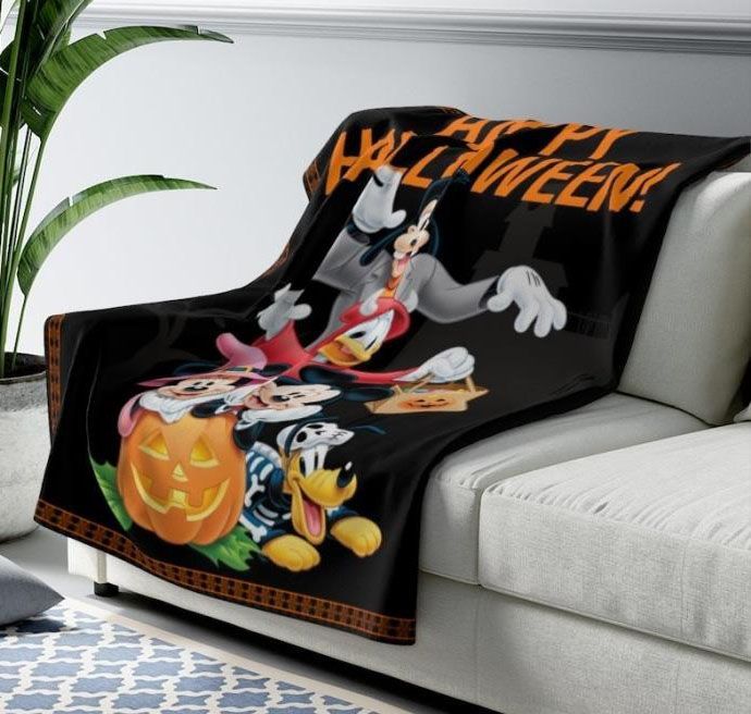 MICKEY MOUSE CARTOON HAPPY HALLOWEEN BEST SELLER FLEECE BLANKET GIFT FOR FAN MICKEY MOUSE CARTOON HAPPY HALLOWEEN BEST SELLER FLEECE BLANKET GIFT FOR FAN