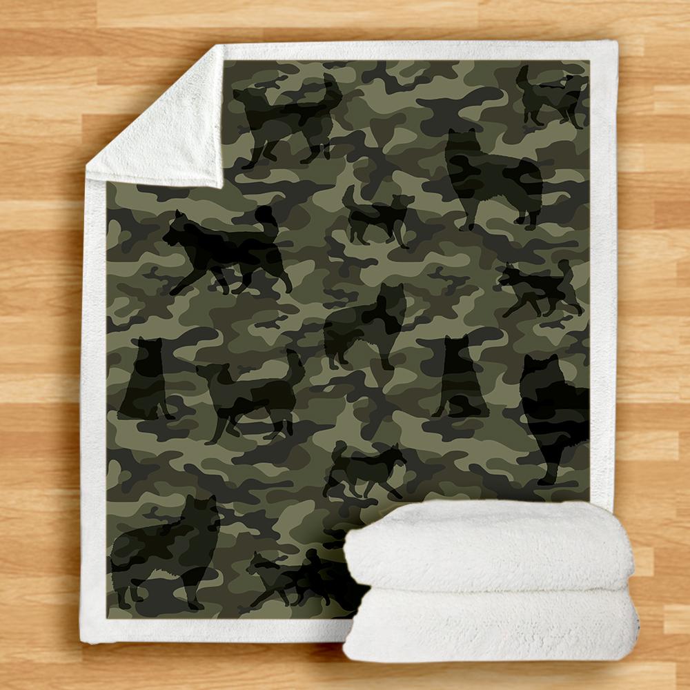 Alaskan Malamute Camo Blanket Alaskan Malamute Camo Blanket