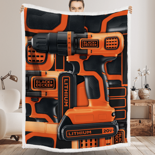 Black-Decker-Art-Pattern-Blanket-1
