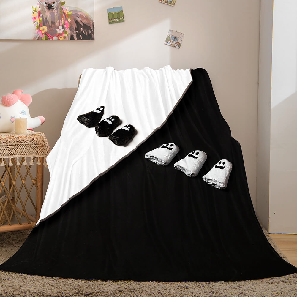 Black and White Blanket 661 Black and White Blanket 661