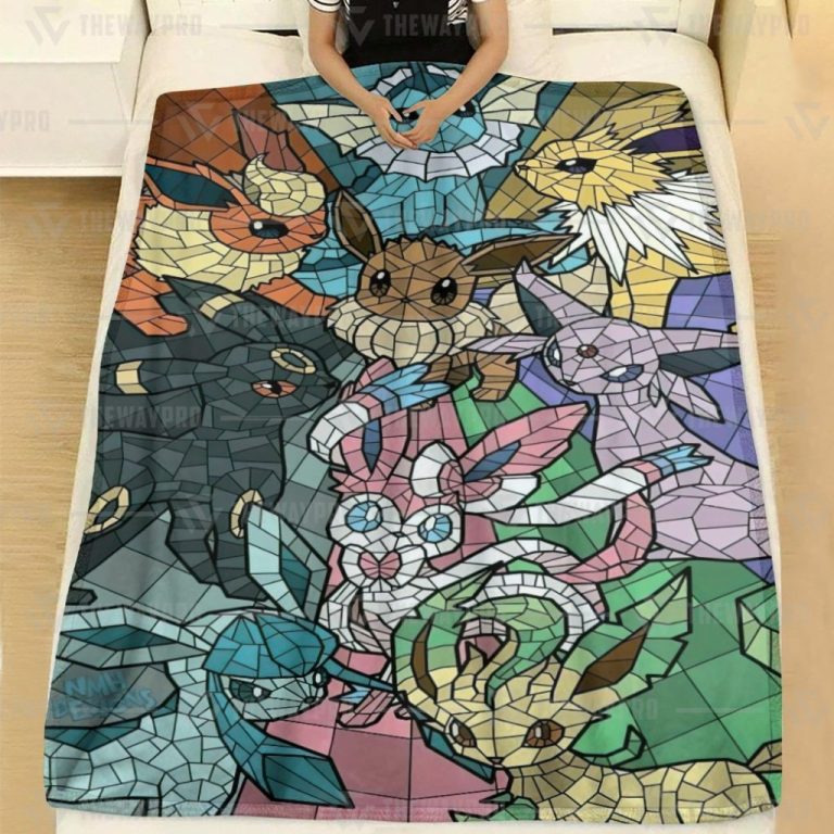Eevee-And-Eeveelutions-Pokemon-Fleece-Blanket-2