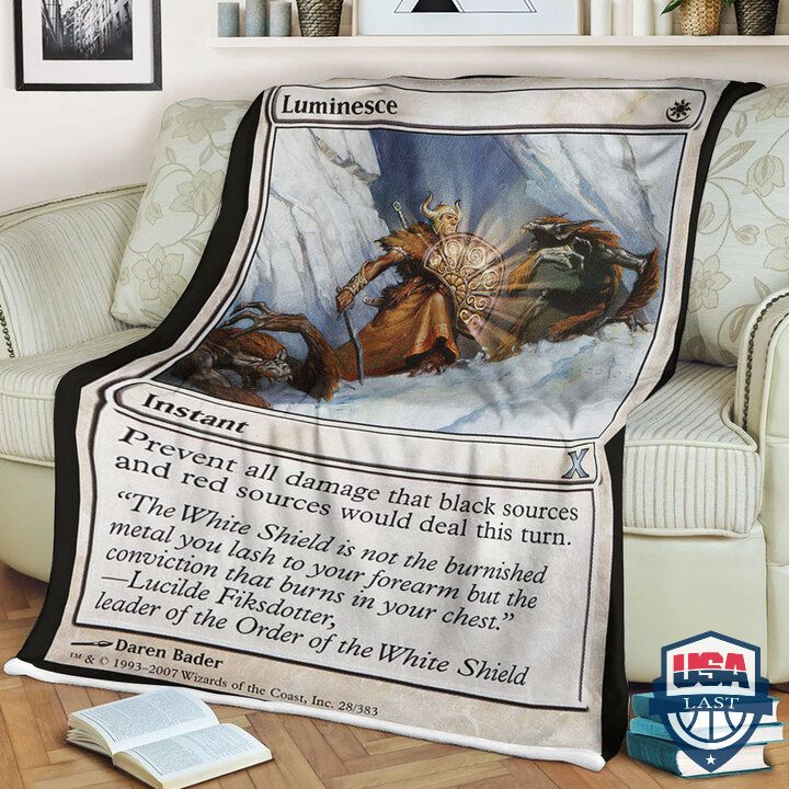 Game-Magic-The-Gathering-Luminesce-Quilt-Blanket-1