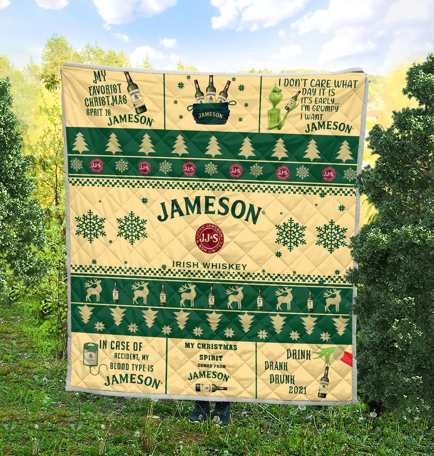 Jameson-Irish-Whiskey-Grinch-Christmas-Blanket-Quilt-2