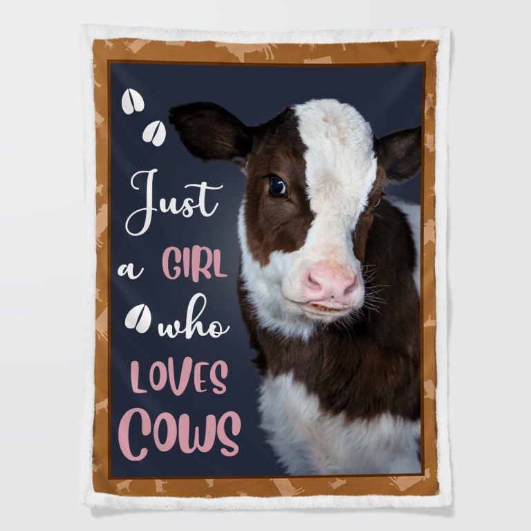 Just-A-Girl-Who-Loves-Cows-Blanket-2