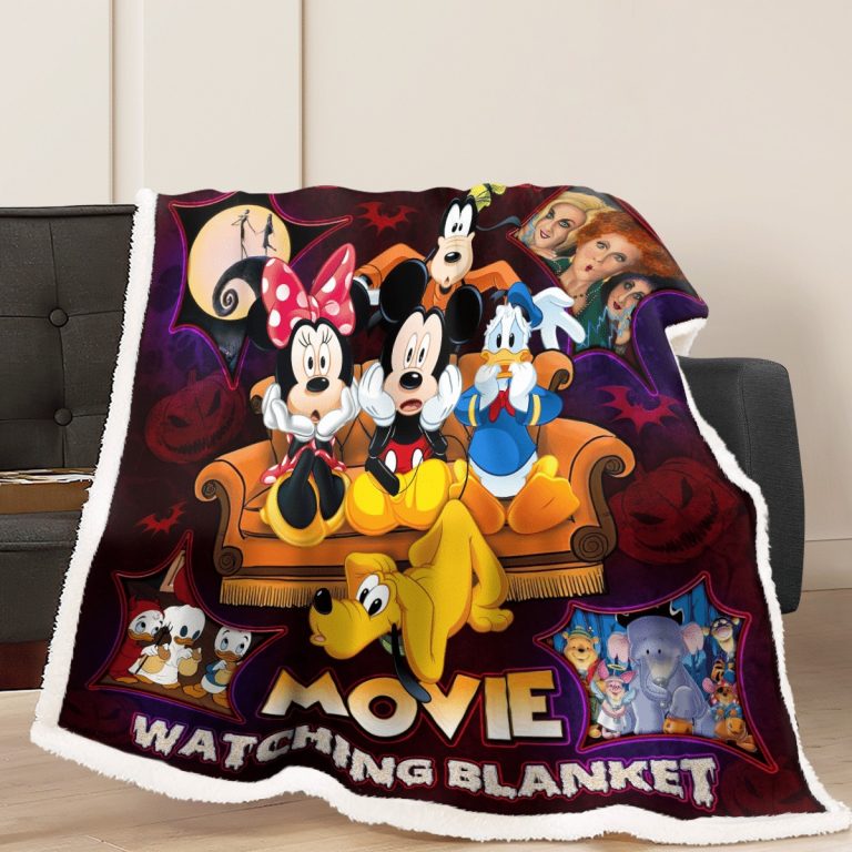 Mickey-Mouse-And-Friends-This-Is-My-Halloween-Horror-Movie-Watching-Blanket-2