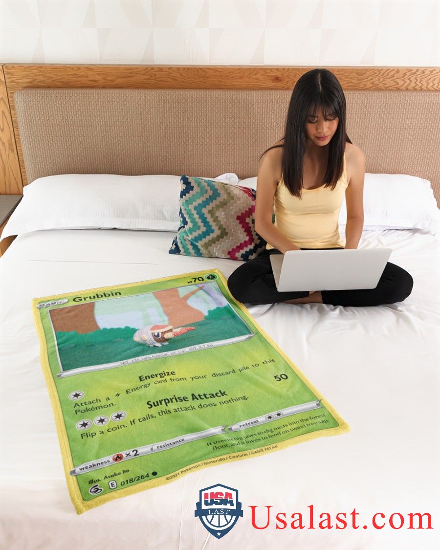 Pokemon-Grubbin-Fusion-Strike-Blanket-3