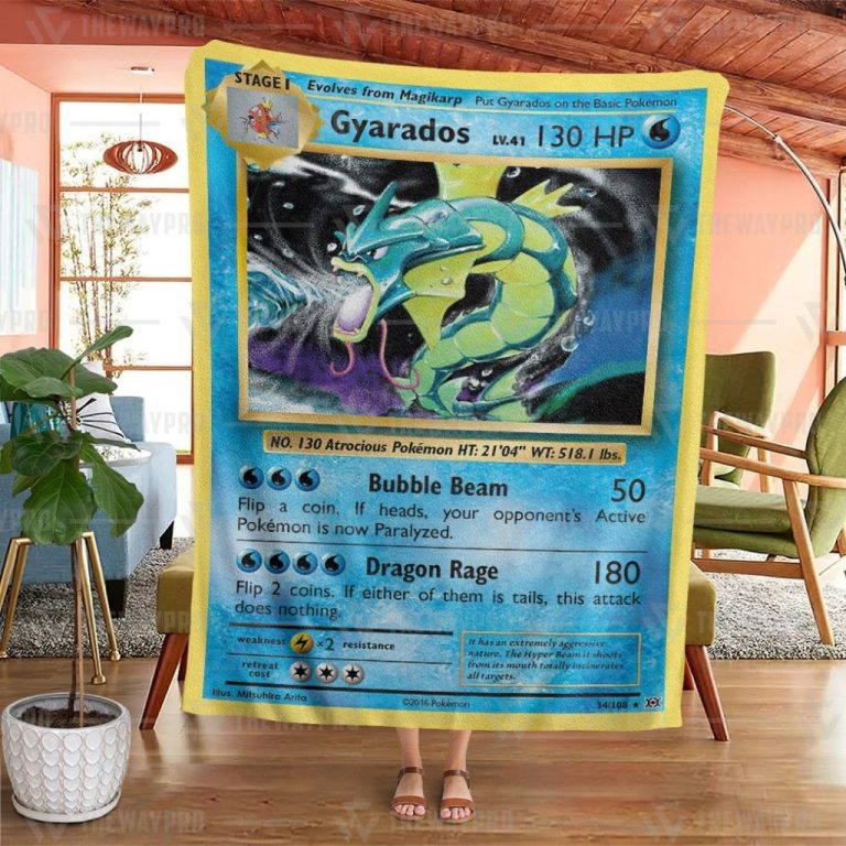 Pokemon-Gyarados-Evolutions-Blanket-1