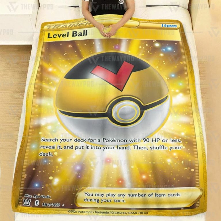 Pokemon-Level-Ball-Trainer-Blanket-1