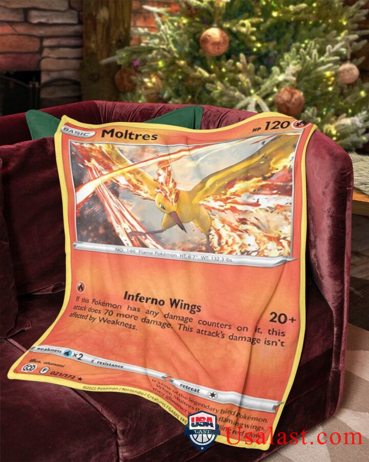 Pokemon-Moltres-Brilliant-Stars-Blanket-1