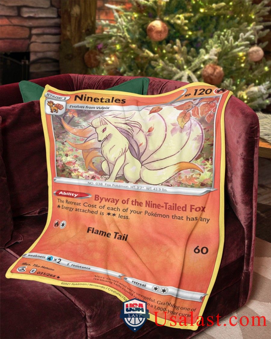 Pokemon-Ninetales-Flame-Tail-Blanket-1