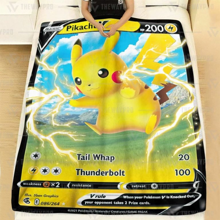 Pokemon-Pikachu-V-Fusion-Strikes-Blanket-1