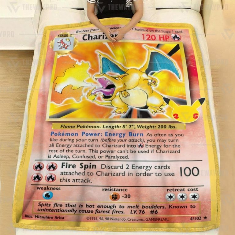 Pokemon-Pokemon-Charizard-Celebrations-Blanket-1