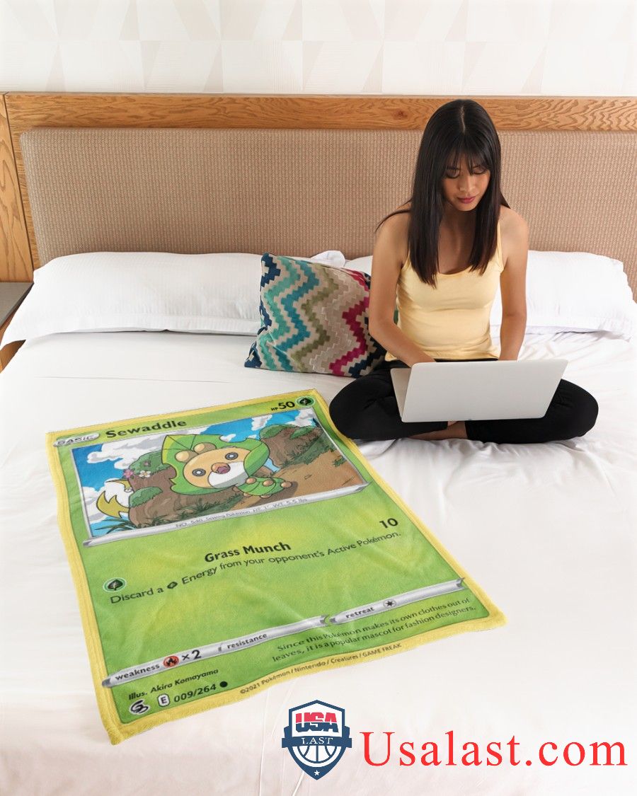 Pokemon-Sewaddle-Fusion-Strike-Blanket-3