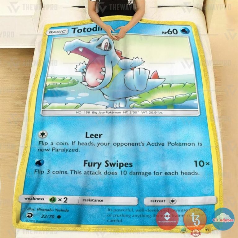 Pokemon-Totodile-Blanket-1-1