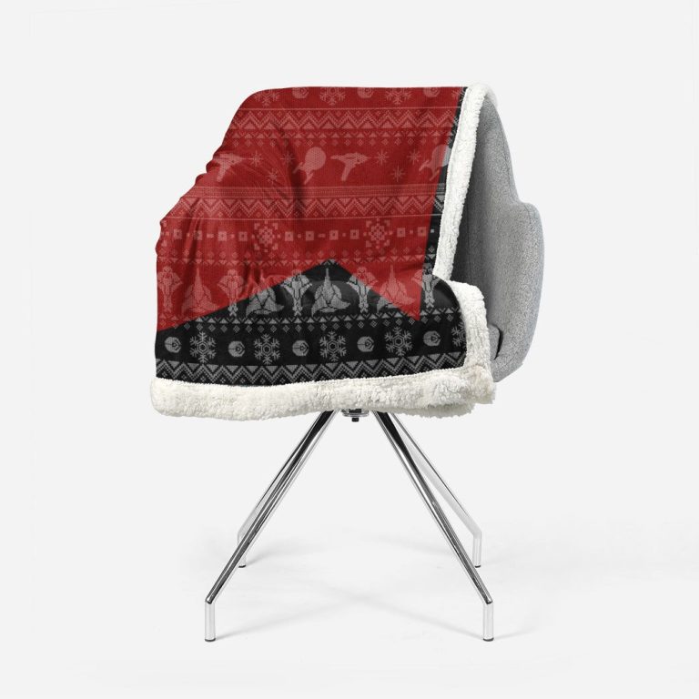 Star-Trek-The-Next-Generation-1987-Red-Blanket-1