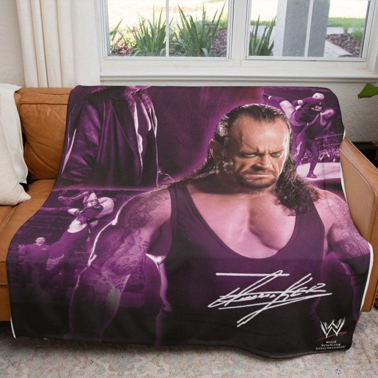 The-Undertaker-Sherpa-Fleece-Blanket-2