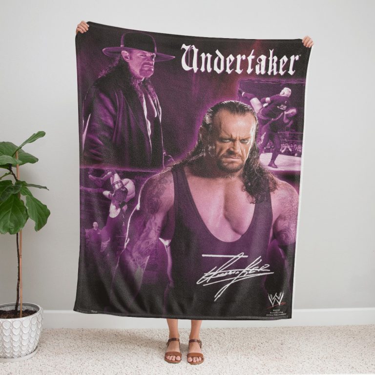 The-Undertaker-Sherpa-Fleece-Blanket-4
