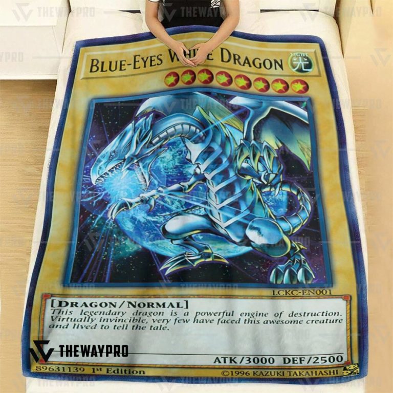 Yu-Gi-Oh-Blue-Eyes-White-Dragon-Blanket-1