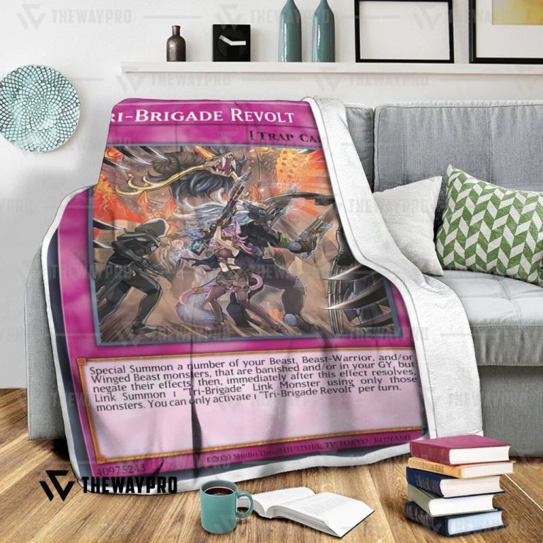 Yu-Gi-Oh-Tri-Brigade-Revolt-Blanket-Limited-Edition-3